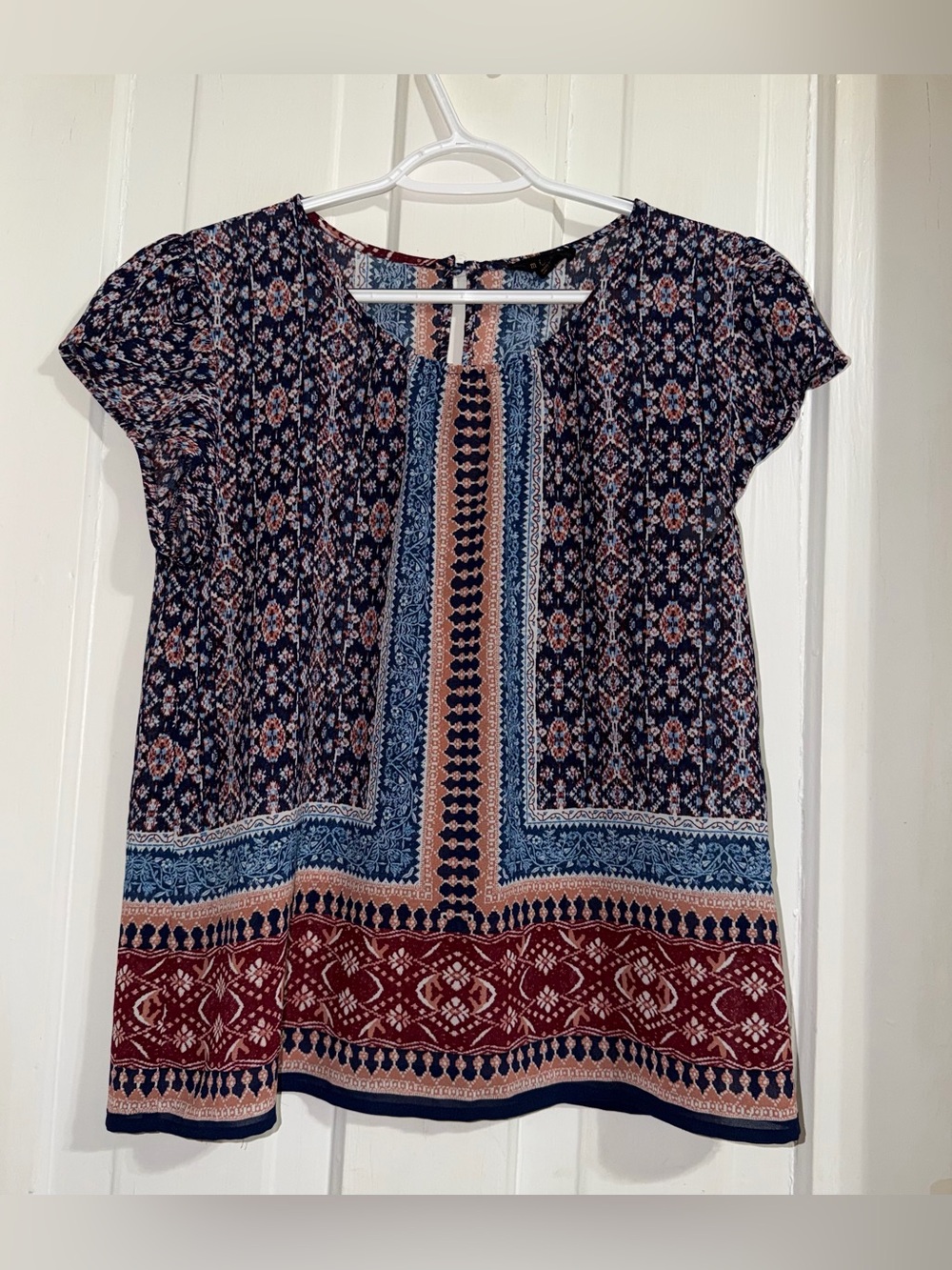 Women’s size large shirt Boho Printed Short Sleeve Top